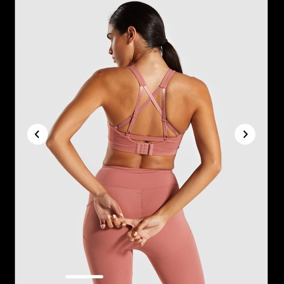 Gymshark Sculpt Sports Bra - Picture 2 of 6